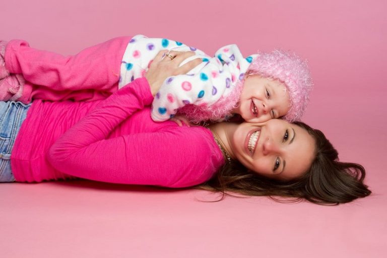 90s mom fashion trend a mother with baby